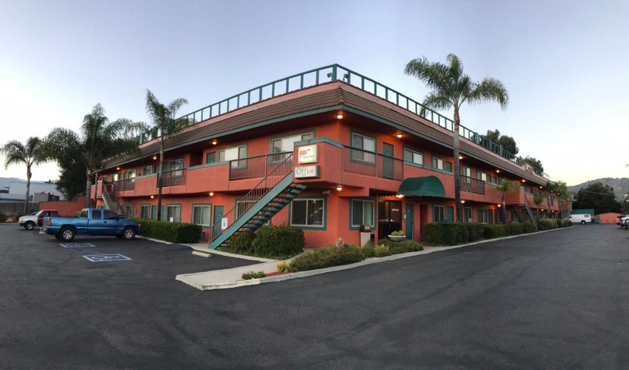 Oakridge Inn Oak View Экстерьер фото