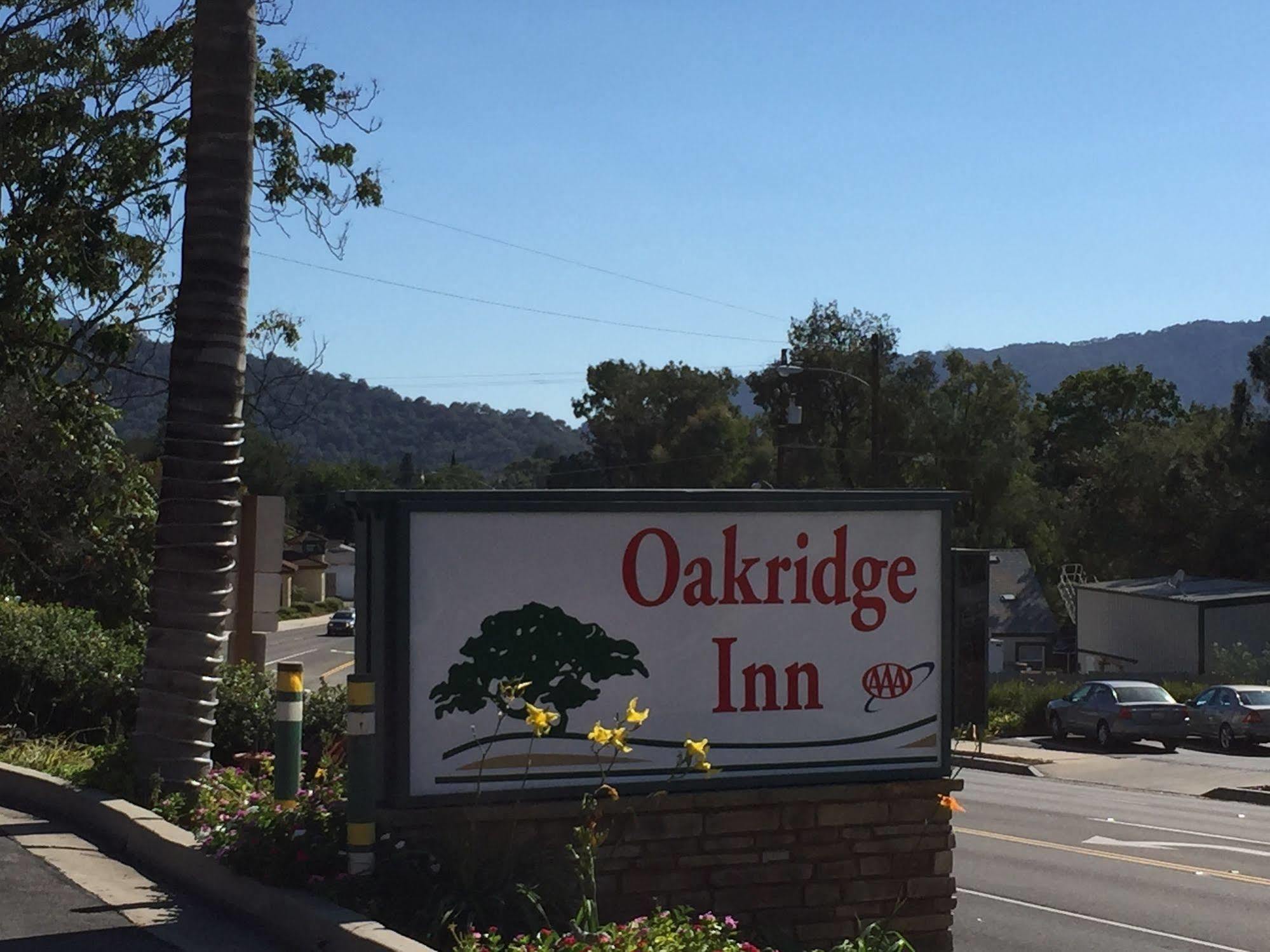 Oakridge Inn Oak View Экстерьер фото