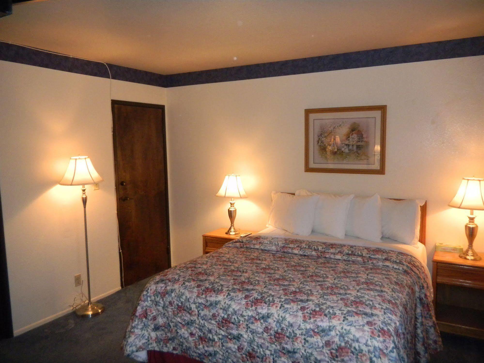 Oakridge Inn Oak View Экстерьер фото